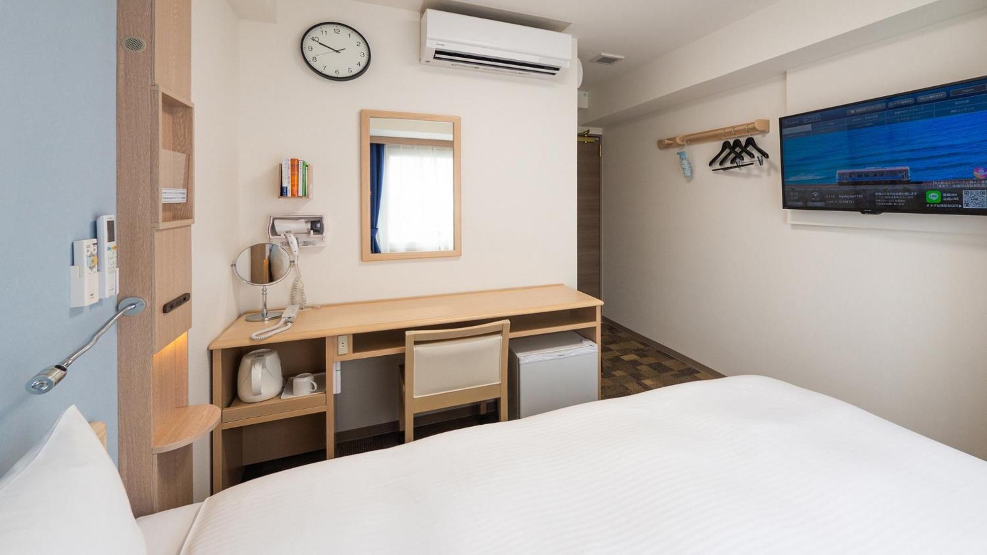 Toyoko Inn Chigasaki Shiyakusho Zimmer foto